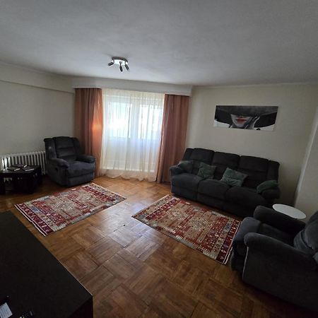 Apartament 3 Camere, Zona Dedeman Pitesti Exterior photo